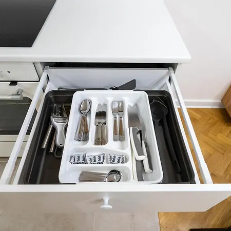 Apartamento Chmielna - Location, Workspace - By Rentujemy