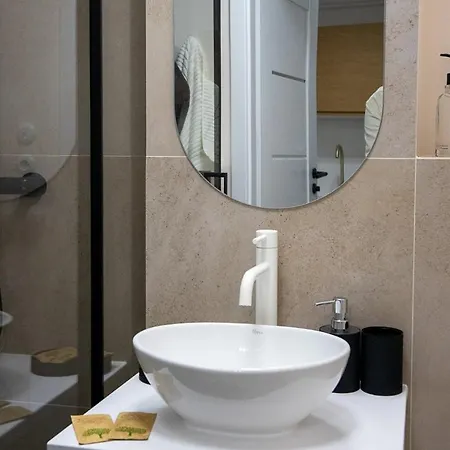 Chmielna - Location, Workspace - By Rentujemy Apartment